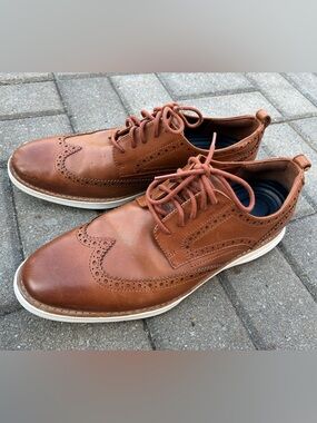Men’s Cole Haan Grandevolution Tan Leather Wingtip Derby shoes. Size 11.5